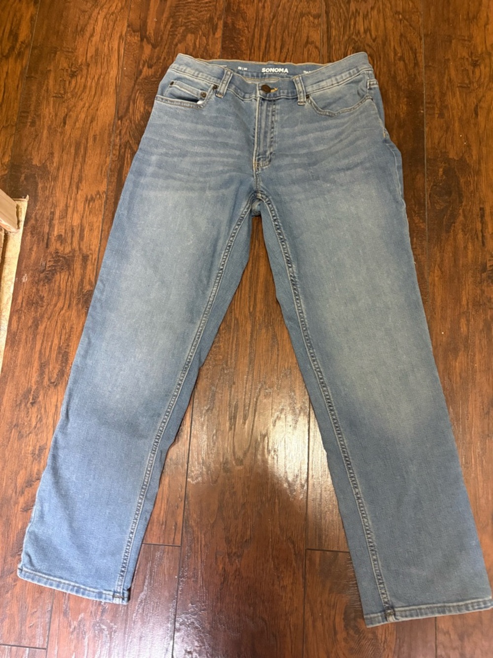 Sonoma Men’s Light Wash Straight Leg Jeans